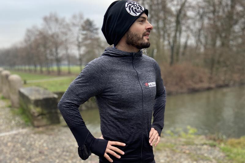 come rimettersi in forma dopo le feste, Simone Nera personal trainer allenamento in esterna